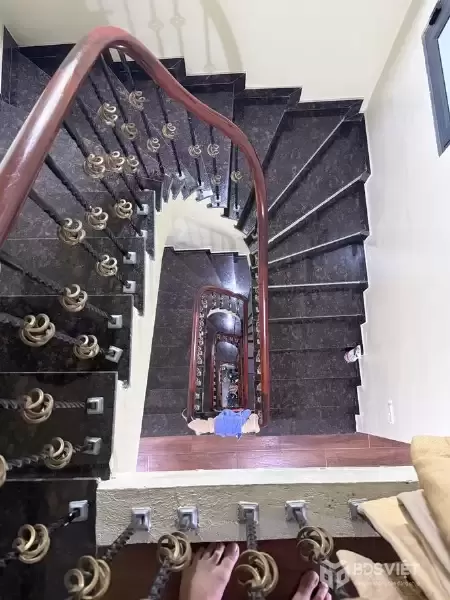 Bán Nhà KĐT Đầm Trấu 44/50m2.  5 tầng. mặt tiền 3.6m. giá 20 tỷ Hai Bà Trưng Hà Nội