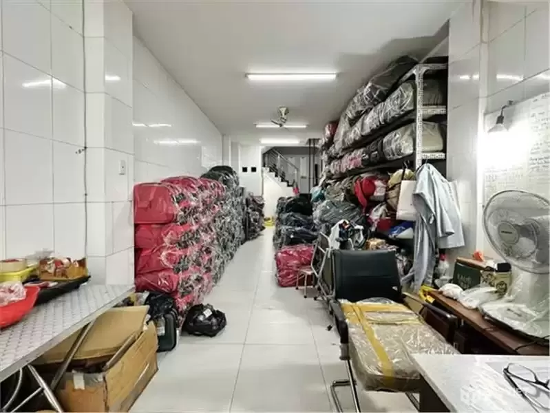 Nhà HXH Đường Lê Hồng Phong Quận 10 Phường 1 Cũ.