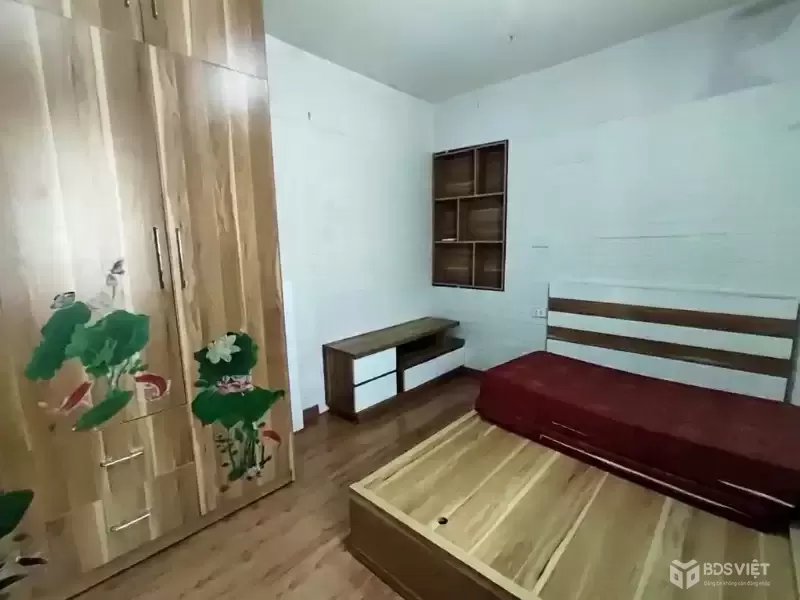 bán nhà tập thể đường 800a cầu giấy DT 31/90m giá 4,95 tỷ