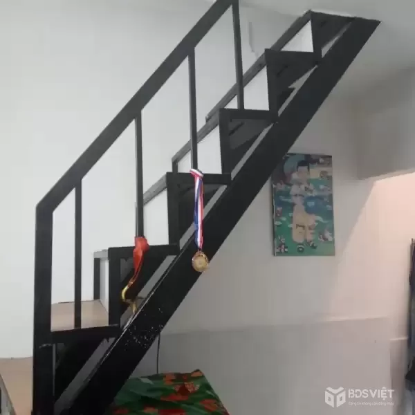 ♥ Nhà kiệt Hoàng Diệu gần Nguyễn Văn Linh, 37m2, 2 tầng cứng sạch, 2.89 tỷ