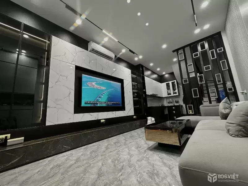 VIP TRẦN PHÚ- HÀ ĐÔNG- VÀI BƯỚC CHÂN RA MẶT PHỐ- NHỈNH 8 TỶ