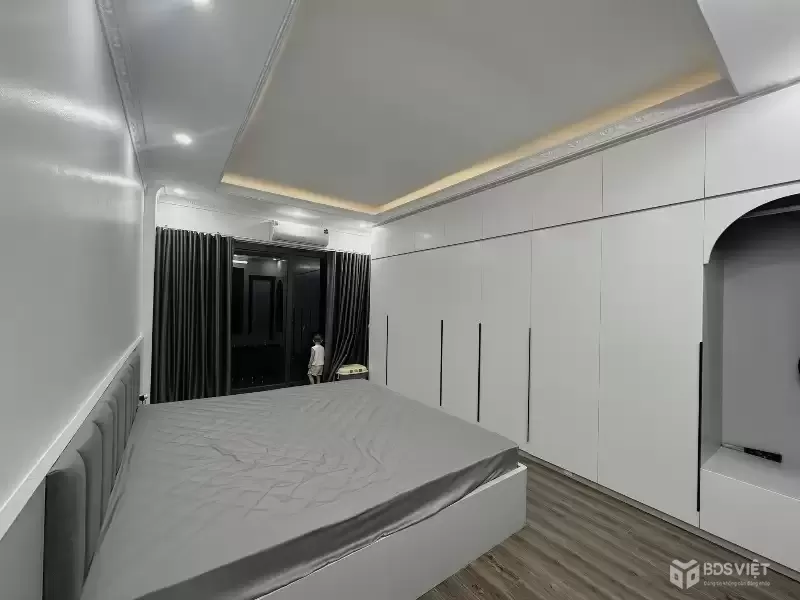 VIP TRẦN PHÚ- HÀ ĐÔNG- VÀI BƯỚC CHÂN RA MẶT PHỐ- NHỈNH 8 TỶ