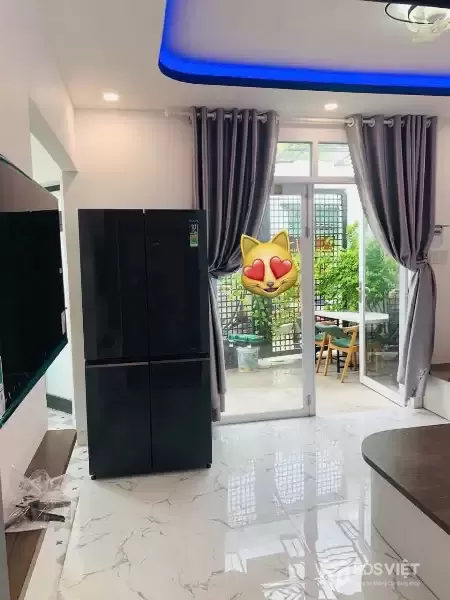 Bán nhà 2 lầu gần biển Hòn Chồng – ô tô 6m – Vĩnh Hải – giá 3,3 tỷ