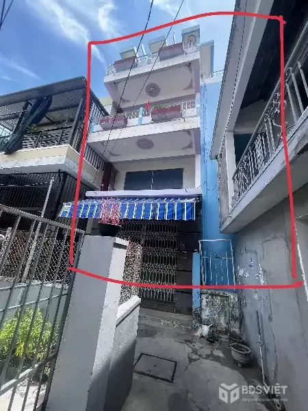 Cần bán gấp nhà 3 tầng 1 tum Lạc Thiện – cách biển 300m – ngang 8,7m – giá 3,65 tỷ