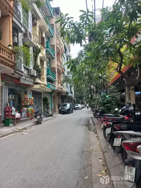 BÁN NHÀ PHÂN LÔ VIP NGUỴ NHƯ KONTUM, 40M 5T OTO TRÁNH, VỈA HÈ KINH DOANH, VP, SPA, HƠN 20 TỶ