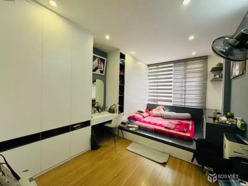 BÁN NHÀ PHÂN LÔ VIP NGUỴ NHƯ KONTUM, 40M 5T OTO TRÁNH, VỈA HÈ KINH DOANH, VP, SPA, HƠN 20 TỶ