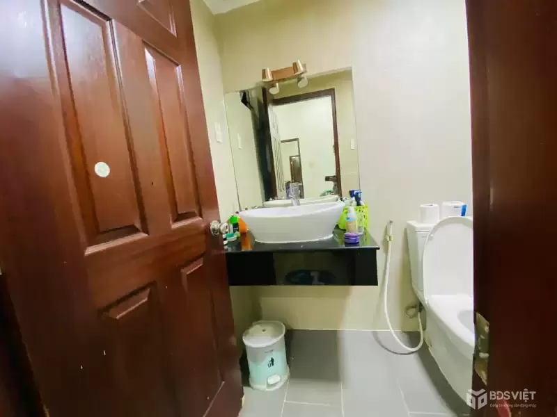 HXH quay đầu - Lâm Văn Bền - Quận 7 - 77m2 - 2 tầng - 8.55 tỷ