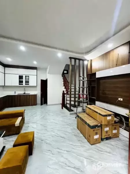 phan kế bính 40m x MT 5m3  full nội thất,5m ra ô tô,15m ra phố-ngõ thông 17,8 tỷ