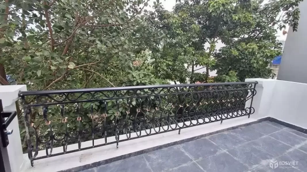 phan kế bính 40m x MT 5m3  full nội thất,5m ra ô tô,15m ra phố-ngõ thông 17,8 tỷ