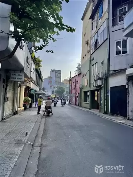 Nhà Đường Nguyễn Phi Khanh Quận 1 Phường Tân Định Cũ.