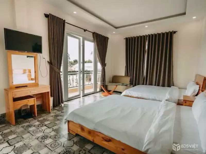 Cho thuê villa sân vườn 9 phòng ngủ full nội thất cao cấp phường 8 Đà Lạt giá 30 triệu
