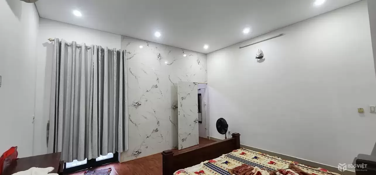 Bán nhà 3 tầng MT Nguyễn Dữ, Hải Châu, 96.5m2, gần Nguyễn Hữu Thọ, giá 8.5 tỷ