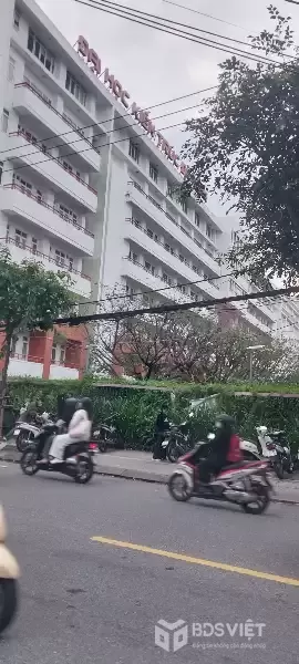 ♥ MT Núi Thành, 230m2, ngang 8.2m, Lô Góc, ngay Đại Học, Tuyên Sơn, Giá Đầu Tư 112tr/m2