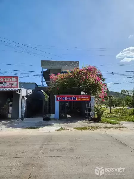 Cho thuê dãy trọ 20 phòng – Giá 45tr – Ngã 3 Hương Toàn