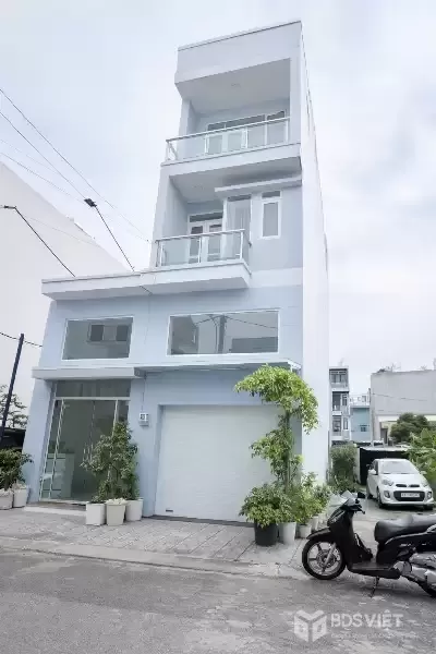 NHÀ  5 TẦNG-DT SÀN HƠN 208M2,HXH NGAY LÊ VĂN VIỆT-HOÀNG HỮU NAM,Q9  6TỶ9