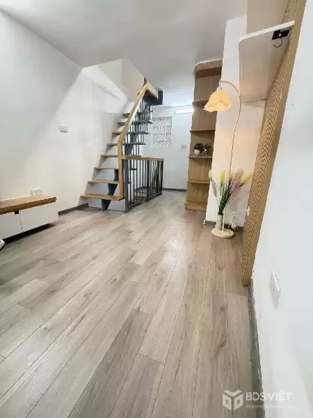 bán nhà kim mã 30m x4 tầng chỉ 5,8 tỷ 20m ra mặt phố