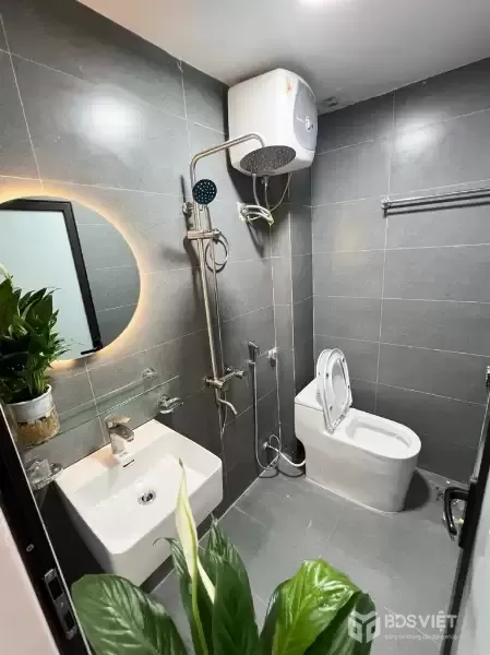 BÁN NHÀ HỌC VIÊN TÀI CHÍNH - DT52M2 - 5 TẦNG - GIÁ 8 TỶ - ĐƯỜNG Ô TÔ - THÔNG - KINH DOANH