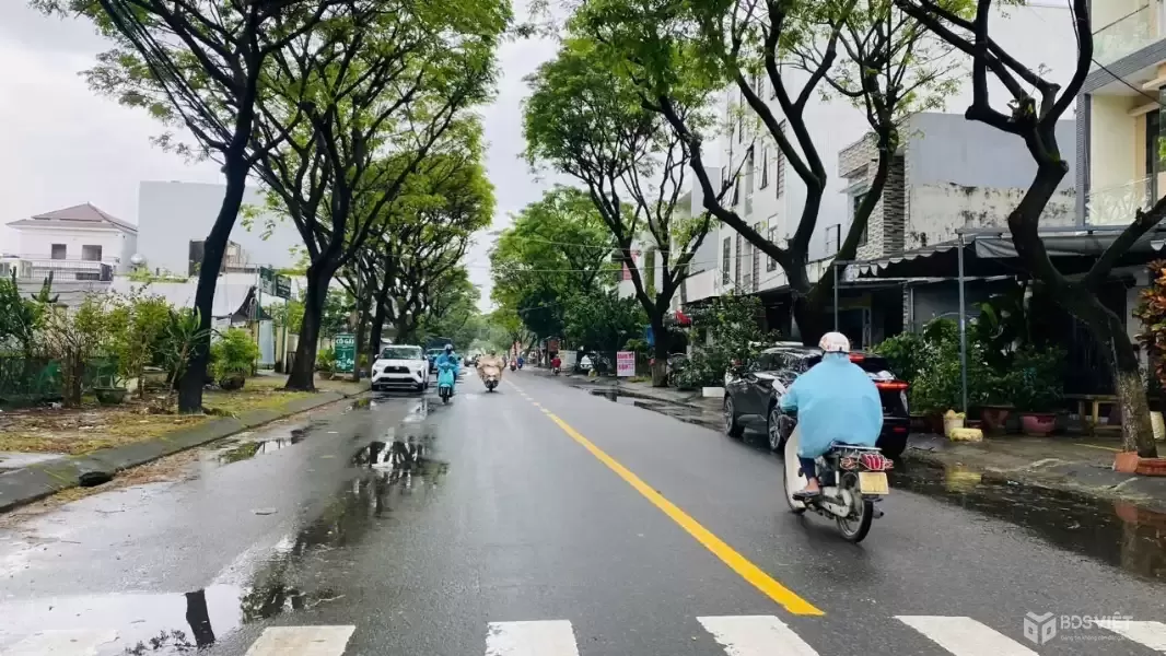 Bán quỹ đất Trần Đình Tri 3.565,7m² ngang 56,5m gần chợ giá 105 tỷ