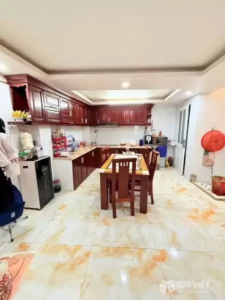 ????Kẹt lắm rồi !!! Lý Thường Kiệt - P.9 - Tân Bình 82m2 / 5Tầng