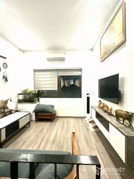 Bán nhà Hoàng Liệt, Hoàng Mai, Ô tô đỗ cửa, View hồ Linh Đàm, 43m2, 14.8 tỷ(CTL)