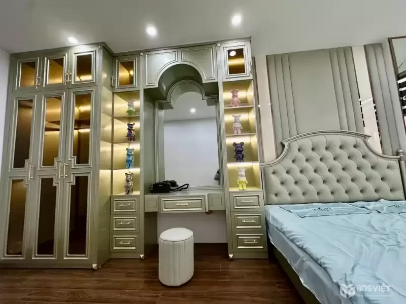 thành công 30m x4 tầng 8,980 tỷ full nội thất,mặt ngõ thông,10m ra phố,kinh doanh