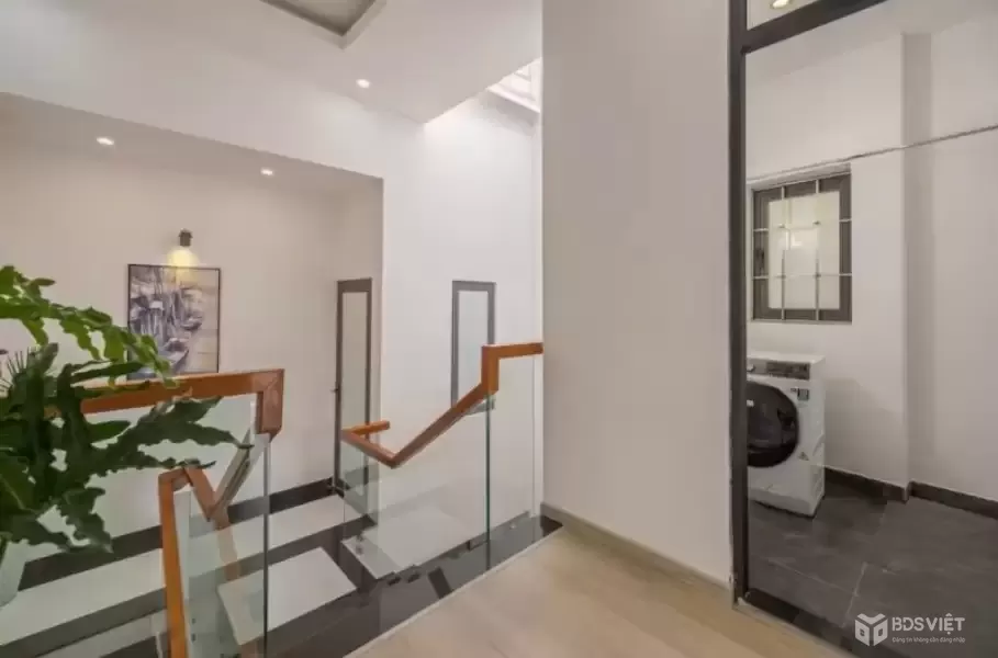 ♥ Sát Võ Văn Kiệt, Bãi Tắm Mỹ Khê, 83m2, 2 tầng hiện đại, thoáng sáng, sang trọng