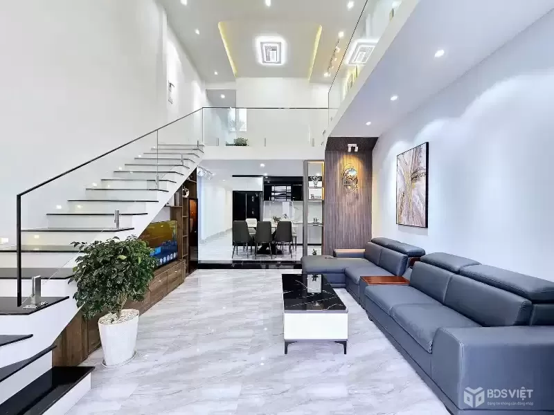 ♥ Kiệt 3 m thẳng thông, sát đường lớn, Lê Độ, đi bộ ra Công Viên, 70m2, ngang 5m 2 tầng đẹp