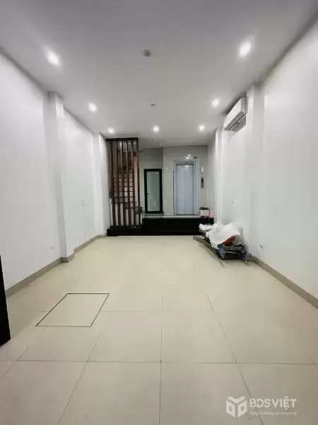 Bán nhà Kim Đồng, Hoàng Mai, Phân lô, Gara ô tô, 7T TM, Kinh doanh, 36m2, 17.5 tỷ(CTL)