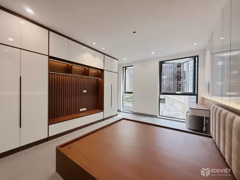 Bán nhà Kim Đồng, Hoàng Mai, Phân lô, Gara ô tô, 7T TM, Kinh doanh, 36m2, 17.5 tỷ(CTL)