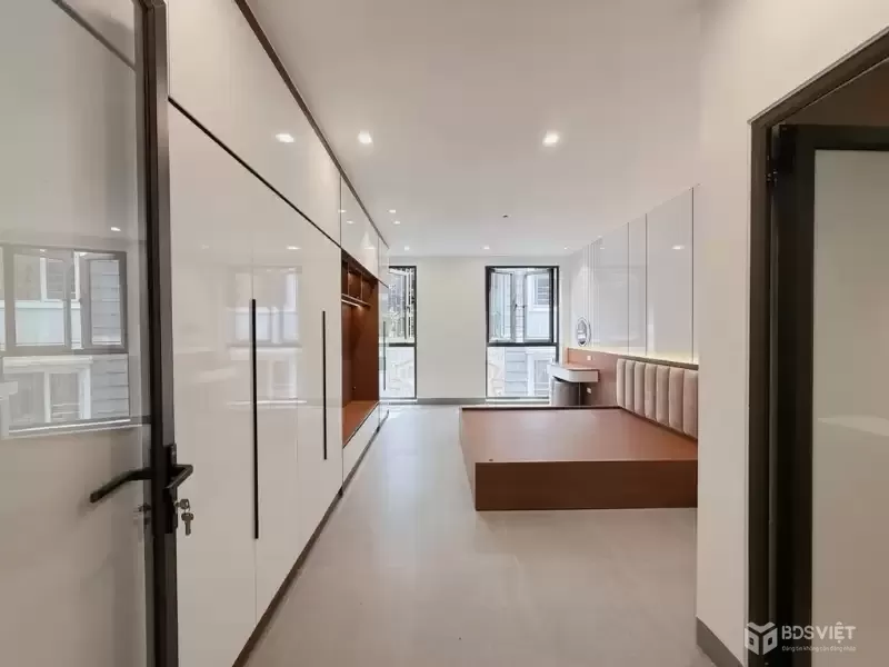 Bán nhà Kim Đồng, Hoàng Mai, Phân lô, Gara ô tô, 7T TM, Kinh doanh, 36m2, 17.5 tỷ(CTL)