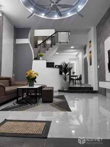 Nhà 3 Tầng - Đường Nhánh Kỳ Đồng - 3 Tầng Full Nội Thất - Dọn vào ở Ngay