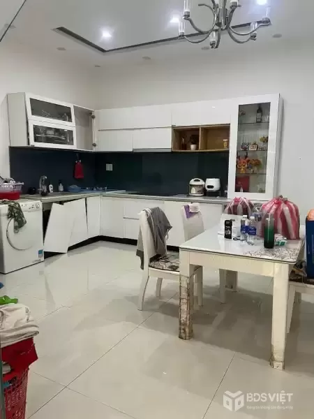 Nhà 2 Tầng - Kiệt 4m Trần Cao Vân - Thông ra Nguyễn Tất Thành - Phường Thanh Bình - Hải Châu - Nhà Đẹp Đón Tết