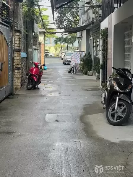 Nhà 2 Tầng - Kiệt 4m Trần Cao Vân - Thông ra Nguyễn Tất Thành - Phường Thanh Bình - Hải Châu - Nhà Đẹp Đón Tết