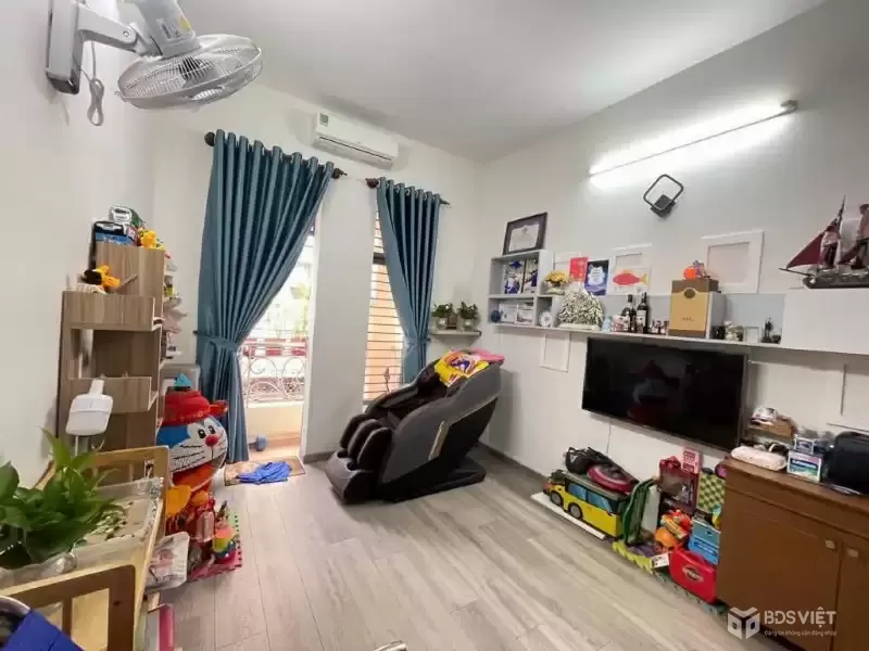 Bán nhà huỳnh Tấn Phát Xe Kia Morning đỗ trước nhà – khu cao ráo, an ninh