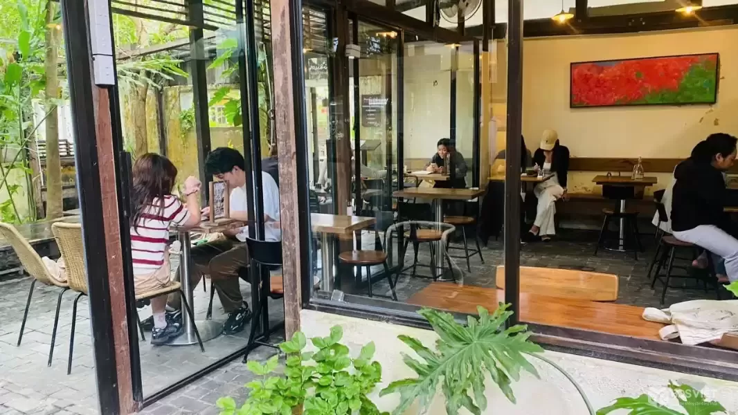 Bất động sản Phan Bội Châu Hội An 392.1m² mặt tiền phố đi bộ giá 62 tỷ