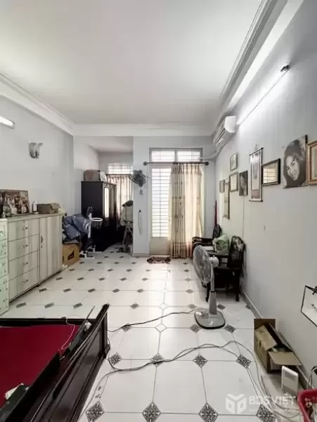 Nhà Mặt Tiền Đường Hoa Phan Xích Long Phường 2 Quận Phú Nhuận Cũ.