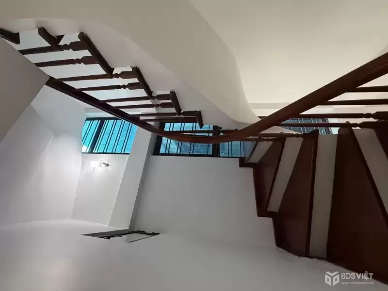 Bán Nhà Phố Minh Khai đầu chợ Mợ, 35m2, 5 Tầng,  Ngõ Thông, Ô tô 20m, SĐCC, 7,25 Tỷ