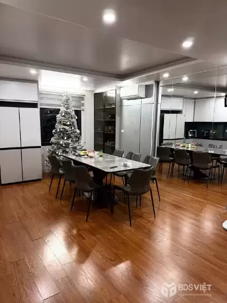 Bán Nhà Nguyễn Ngọc Nại. Thanh Xuân. 6 Tầng Thang Máy. Ô Tô. DT 35m2. MT 4.8m. Giá 16.4 Tỷ