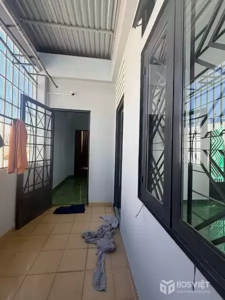 Bán nhà gần chợ Đầm chỉ 4,2 tỷ – 2 mặt tiền – sổ hồng hoàn công – trung tâm Nha Trang