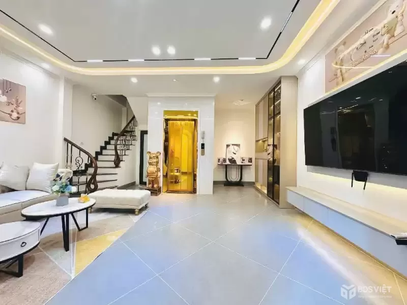 CẦN BÁN NHÀ MẶT NGÕ LẠC LONG QUÂN ĐƯỜNG RỘNG 2 OTO TRÁNH, DT 46M2 , 5TANG