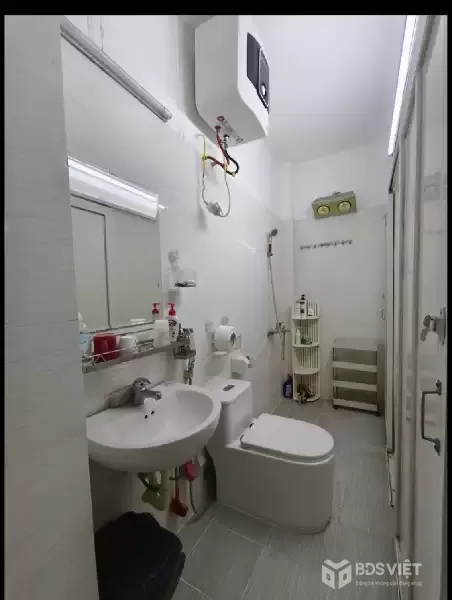 NHÀ ĐẸP Ở NGAY - LÔ GÓC BA ĐÌNH PHỐ VIP - CHỦ NHÀ THIỆN TRÍ BÁN DT 46M NHÀ 6 TẦNG