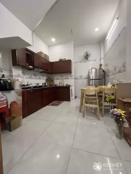 Nhà HXH Đường Lý Thái Tổ Phường 9 Quận 10 Cũ.