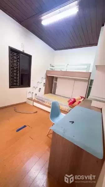 Bán Nhà Tô Vĩnh Diện. Thanh Xuân. Lô Góc. Ô Tô. Vỉa Hè. DT 96m2. MT 9.4m. Giá 41.7 Tỷ