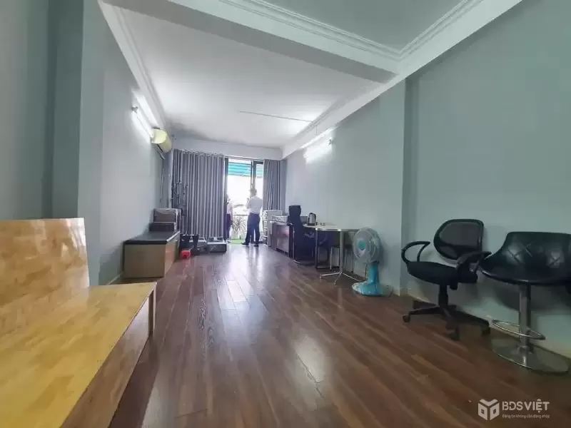 Bán Nhà Mặt Phố Đông Các. Đống Đa. Lô Góc. Ô Tô. Vỉa Hè. Thang Máy. DT 80m2. Giá 36.5 Tỷ