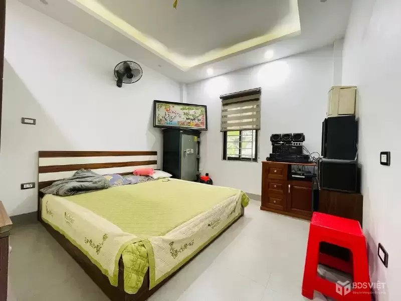 Bán Nhà Đại Từ. Hoàng Mai. DT 46m2. MT 3.5m. 5 Tầng. Giá 9.2 Tỷ.