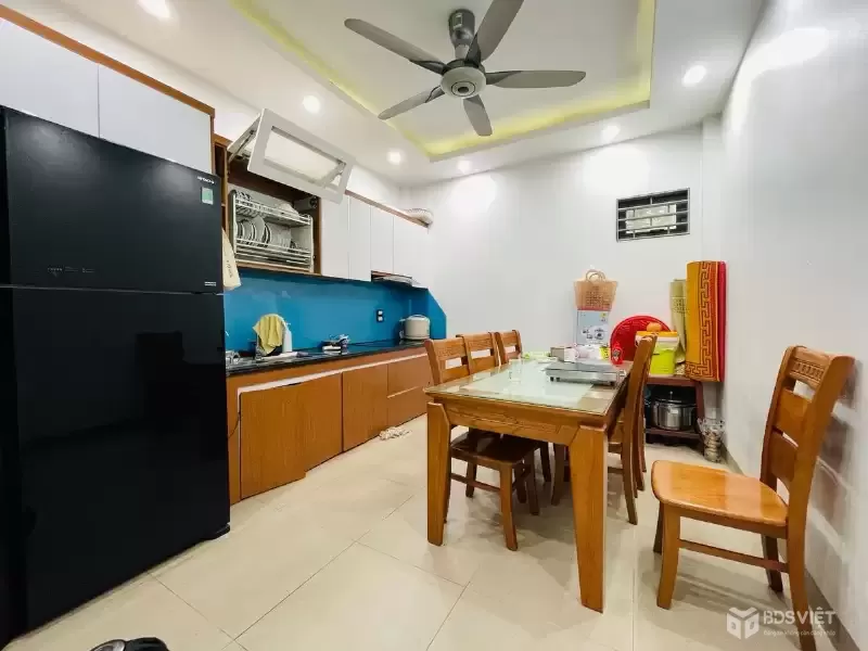 Bán Nhà Đại Từ. Hoàng Mai. DT 46m2. MT 3.5m. 5 Tầng. Giá 9.2 Tỷ.