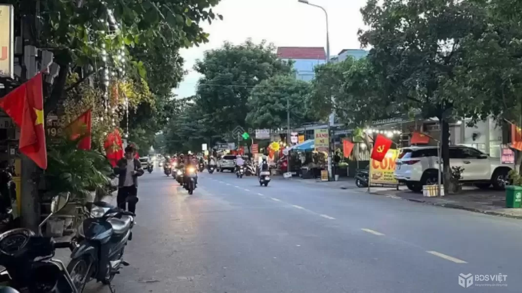 ♥ Mặt Tiền Tiểu La, đường 10.5m, 80m2, ngang 5m, 3 tầng cứng, đang KD 11.x tỷ