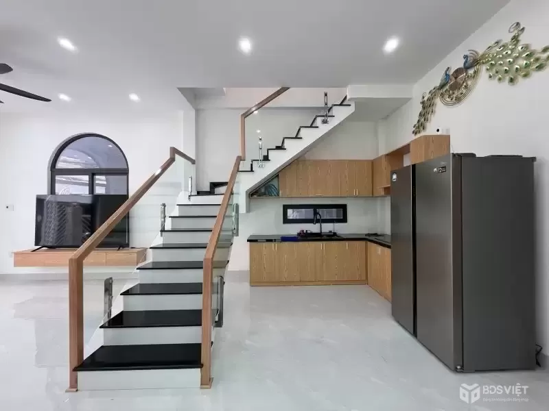 ♥ Nhà sát MT Trần Cao Vân gần Biển, 88m2, ngang 7m, 3 mặt thoáng, 2 tầng ở ngay, 5.x tỷ