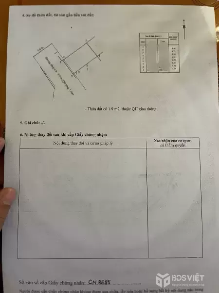 Bán đất tặng nhà gần vòng xoay Hoàng Diệu, cách biển 1km, DT 48m² ngang 5,2m, giá 5,7 tỷ