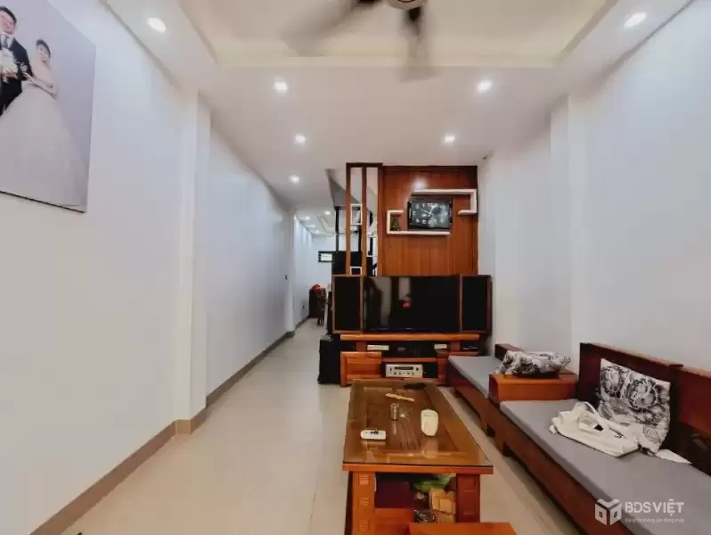 Bán nhà Đại Từ, Hoàng Mai, 2 Thoáng trước sau, gần hồ Linh Đàm, 46m2, 9.25 tỷ(CTL)